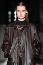 ユハ 2024-25年秋冬コレクション - ジェンダーフルイドに、10周年に初のショー開催へ｜写真38