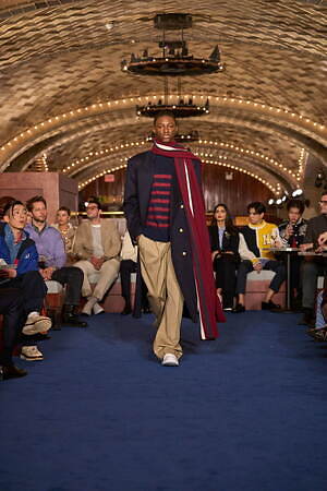 トミー ヒルフィガー(TOMMY HILFIGER) 2024-25年秋冬ウィメンズ&メンズコレクション  - 写真32