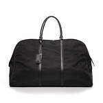 ザ・ロウの24年夏新作バッグ、ミニマルなショルダーポーチ＆ウォッシュドデニムのバックパック｜写真4