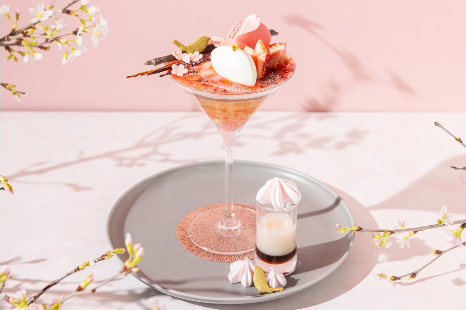 ザ・プリンスギャラリー 東京紀尾井町「桜パフェ」