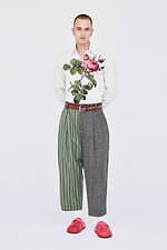 ヴィヴィアン・ウエストウッド マン 2024年春夏コレクション – おとぎ話の庭に飛び出して｜写真7