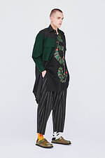 ヴィヴィアン・ウエストウッド マン 2024年春夏コレクション – おとぎ話の庭に飛び出して｜写真21