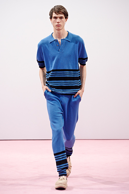 ジェイ ダブリュー アンダーソン(JW Anderson) 2015年春夏メンズコレクション  - 写真25