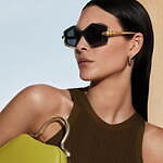 ブルガリ24年春夏メンズ＆ウィメンズアイウェア、蛇モチーフのジュエリーやウォッチ着想サングラス｜写真1