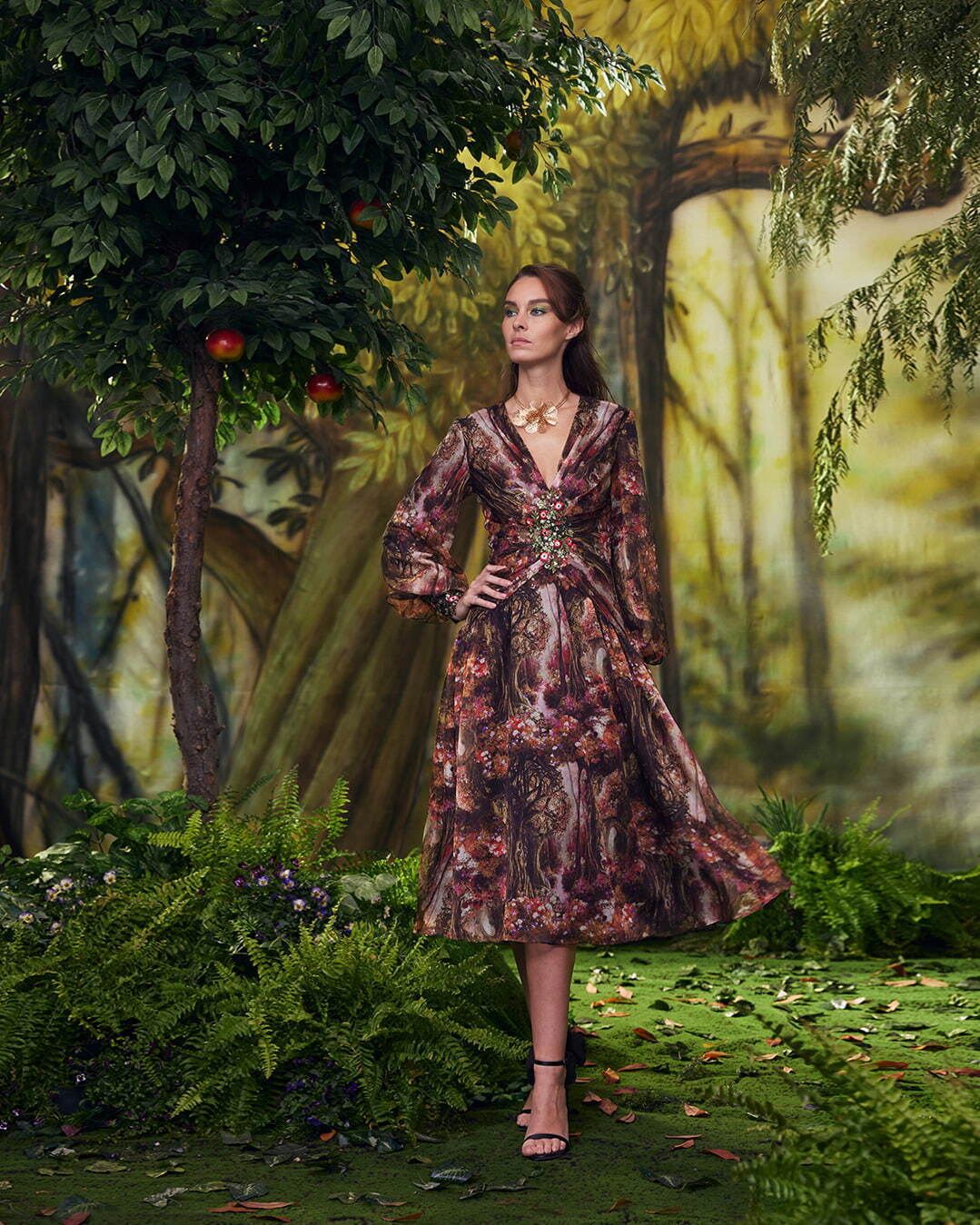 タダシ ショージ(TADASHI SHOJI) 2024-25年秋冬ウィメンズ