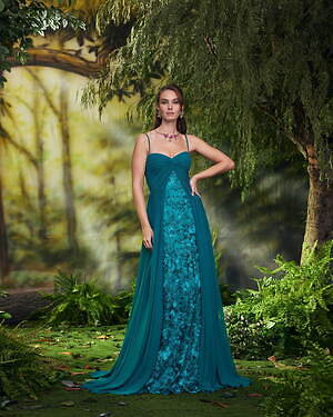 タダシ ショージ(TADASHI SHOJI) 2024-25年秋冬ウィメンズコレクション  - 写真9