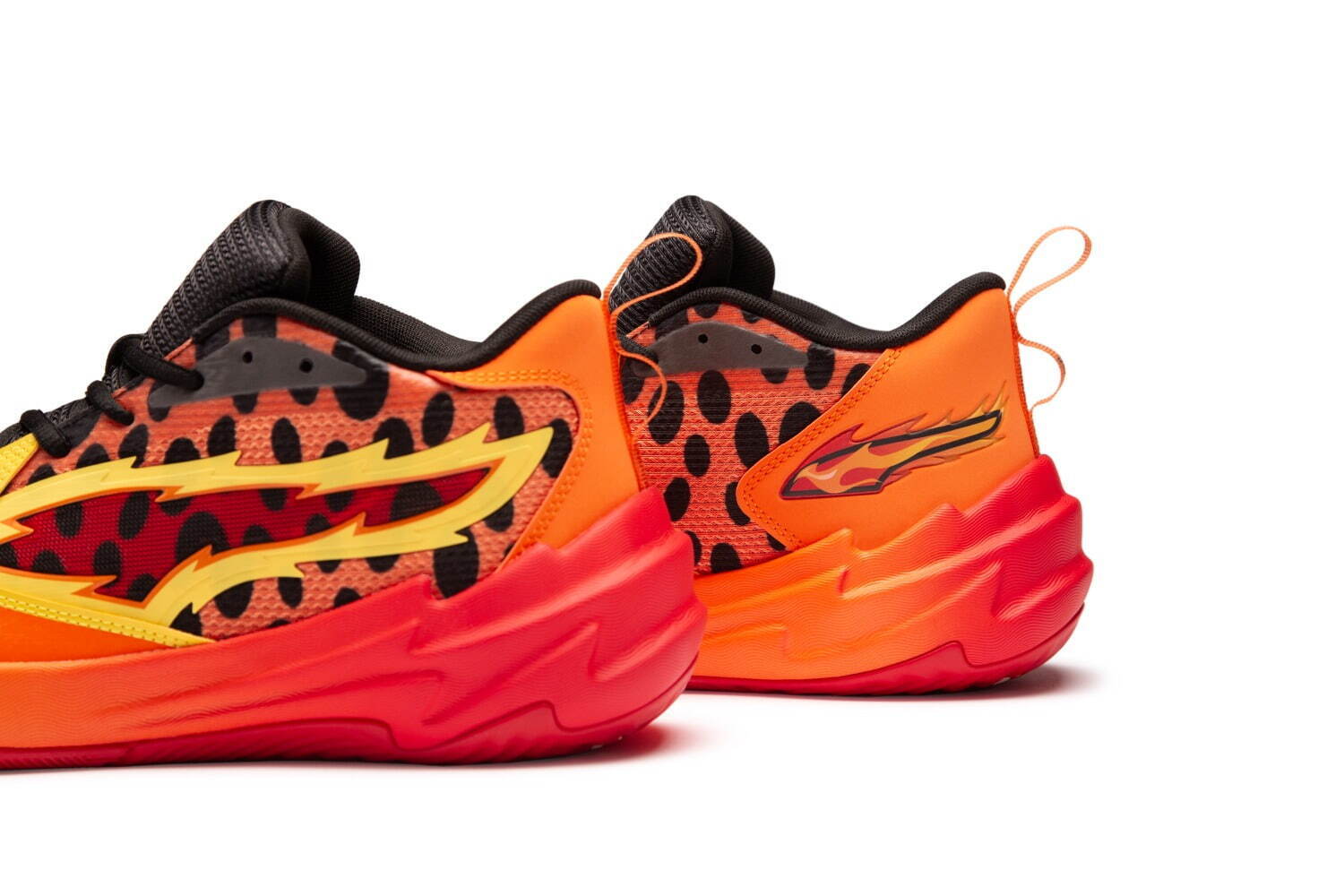 PUMA Cheetos チートスコラボ限定シューズ プーマ PUMA Cheetos チートスコラボ限定シューズ プーマ - メルカリ