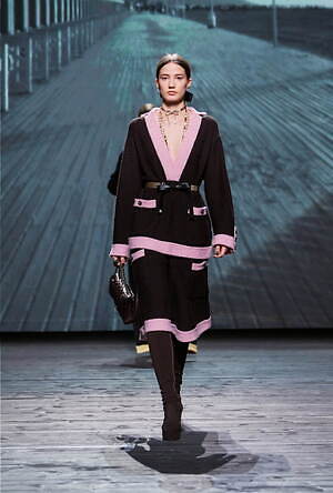 シャネル(CHANEL) 2024-25年秋冬ウィメンズコレクション  - 写真20