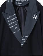 ラムロフ24年春夏ウェア、ラペルを取り外せるショート丈タキシード＆名盤タイトルのプリントTシャツ｜写真8