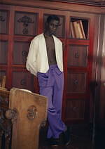 ラムロフ24年春夏ウェア、ラペルを取り外せるショート丈タキシード＆名盤タイトルのプリントTシャツ｜写真40