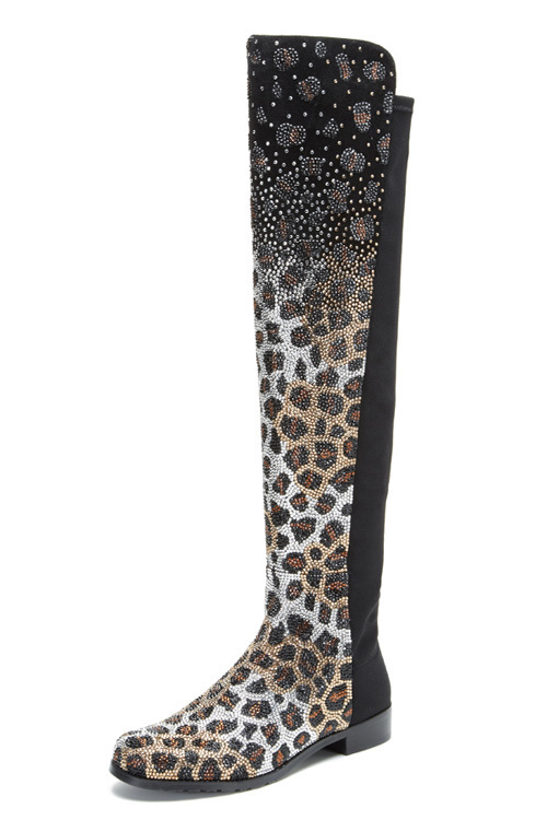 スチュアート ワイツマン、伊勢丹新宿でスワロフスキーとの限定コラボショップオープン｜写真1