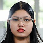 ダブレット×ブランのサングラス、レンズにテンプルを直接打ちつけたスクエアウェリントンタイプ｜写真15