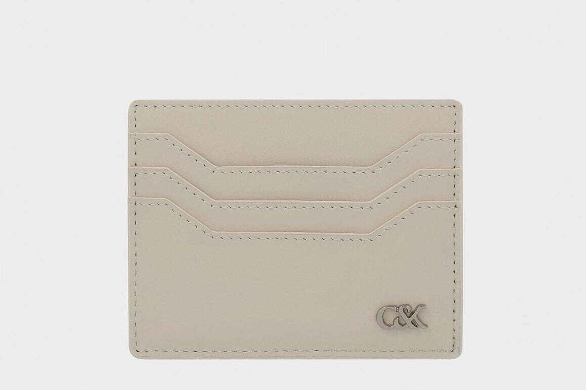 チャールズ＆キース(Charles & Keith) C&K｜写真11