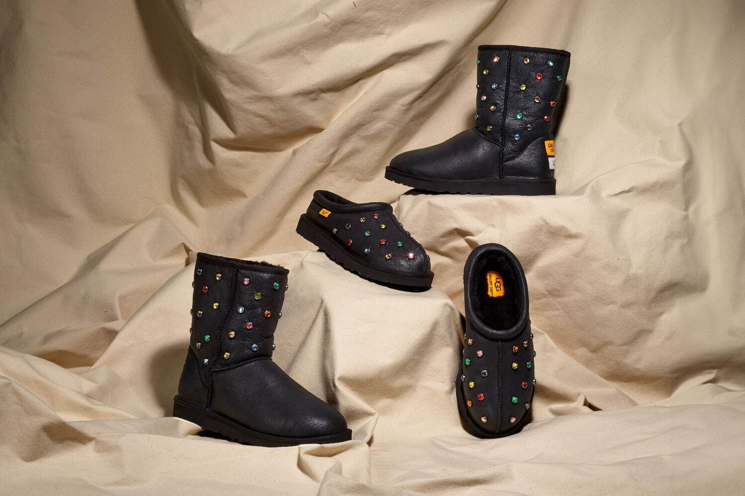 UGG“カラフルビジュー”付きブーツ＆スリッポン、米ギャラリー デプトとコラボ｜写真6