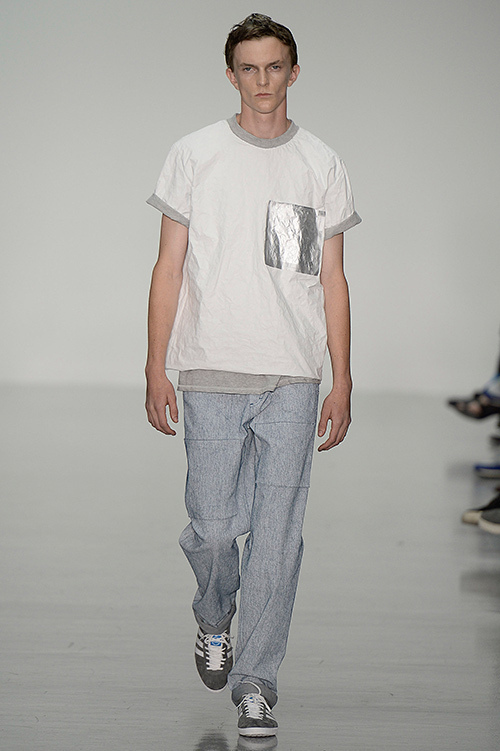 リチャード ニコル(Richard Nicoll) 2015年春夏ウィメンズ&メンズコレクション  - 写真1