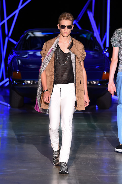 ロベルト カヴァリ 2015年春夏<span>コレクション</span> - 写真18