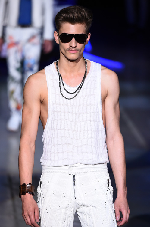 ロベルト カヴァリ 2015年春夏<span>コレクション</span> - 写真25