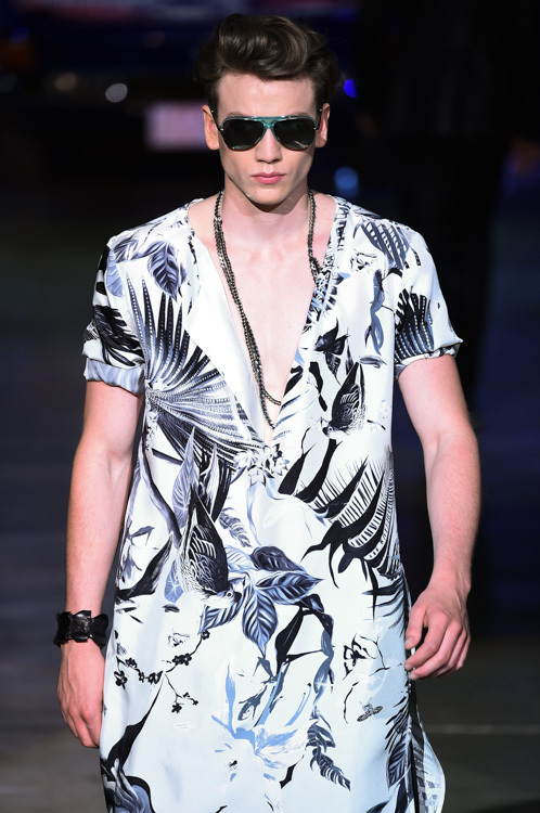 ロベルト カヴァリ(roberto cavalli) 2015年春夏メンズコレクション  - 写真44