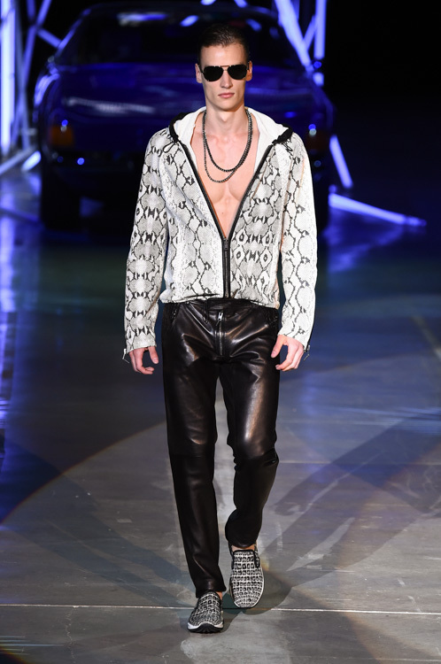 ロベルト カヴァリ(roberto cavalli) 2015年春夏メンズコレクション  - 写真47