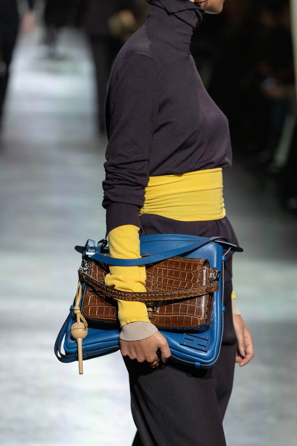 フェンディ(FENDI) 2024-25年秋冬ウィメンズコレクション  - 写真6