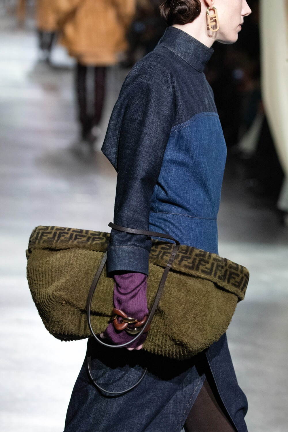 フェンディ 2024-25年秋冬<span>コレクション</span> - 写真50