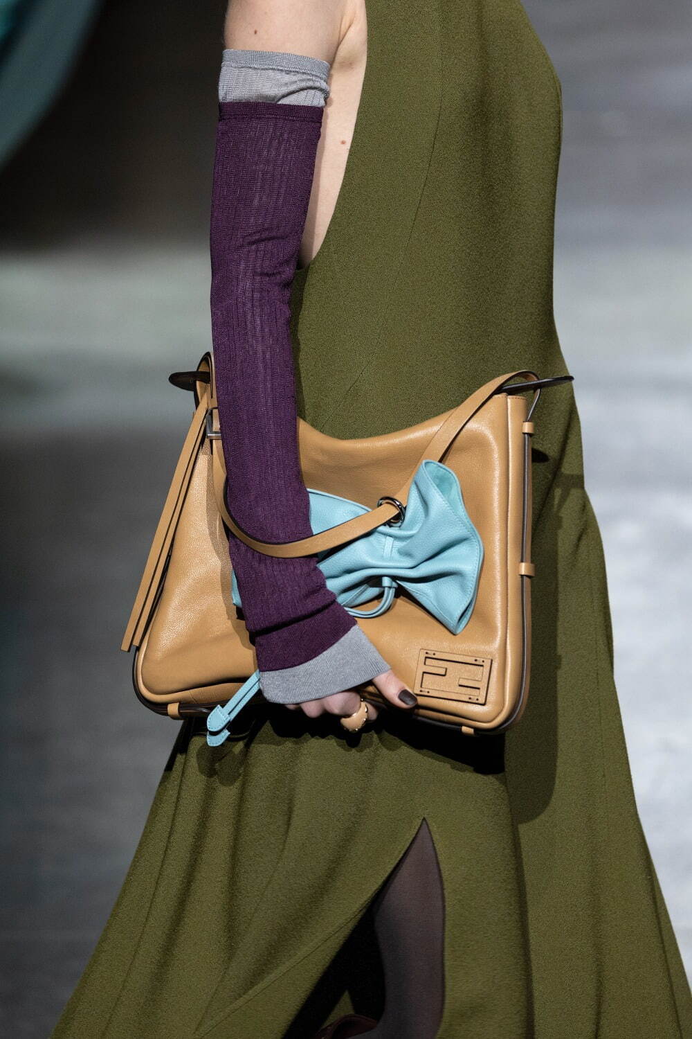 フェンディ(FENDI) 2024-25年秋冬ウィメンズコレクション  - 写真53