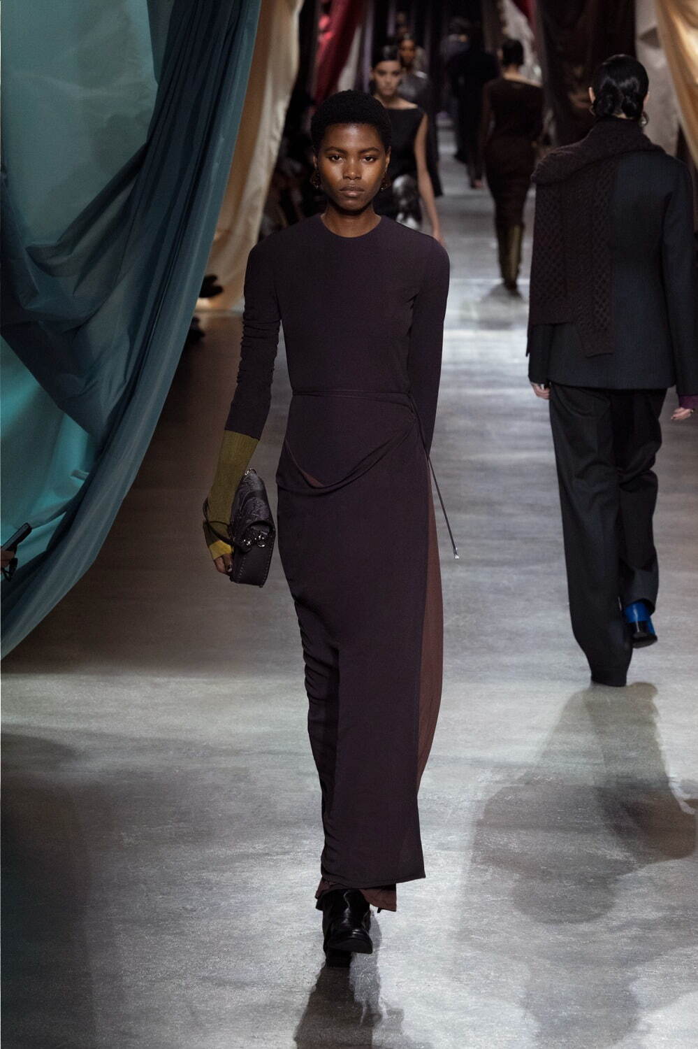 フェンディ 2024-25年秋冬<span>コレクション</span> - 写真76