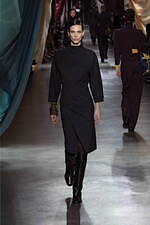 フェンディ 2024-25年秋冬ウィメンズコレクション - 英国とローマの共鳴が生む歓楽｜写真7