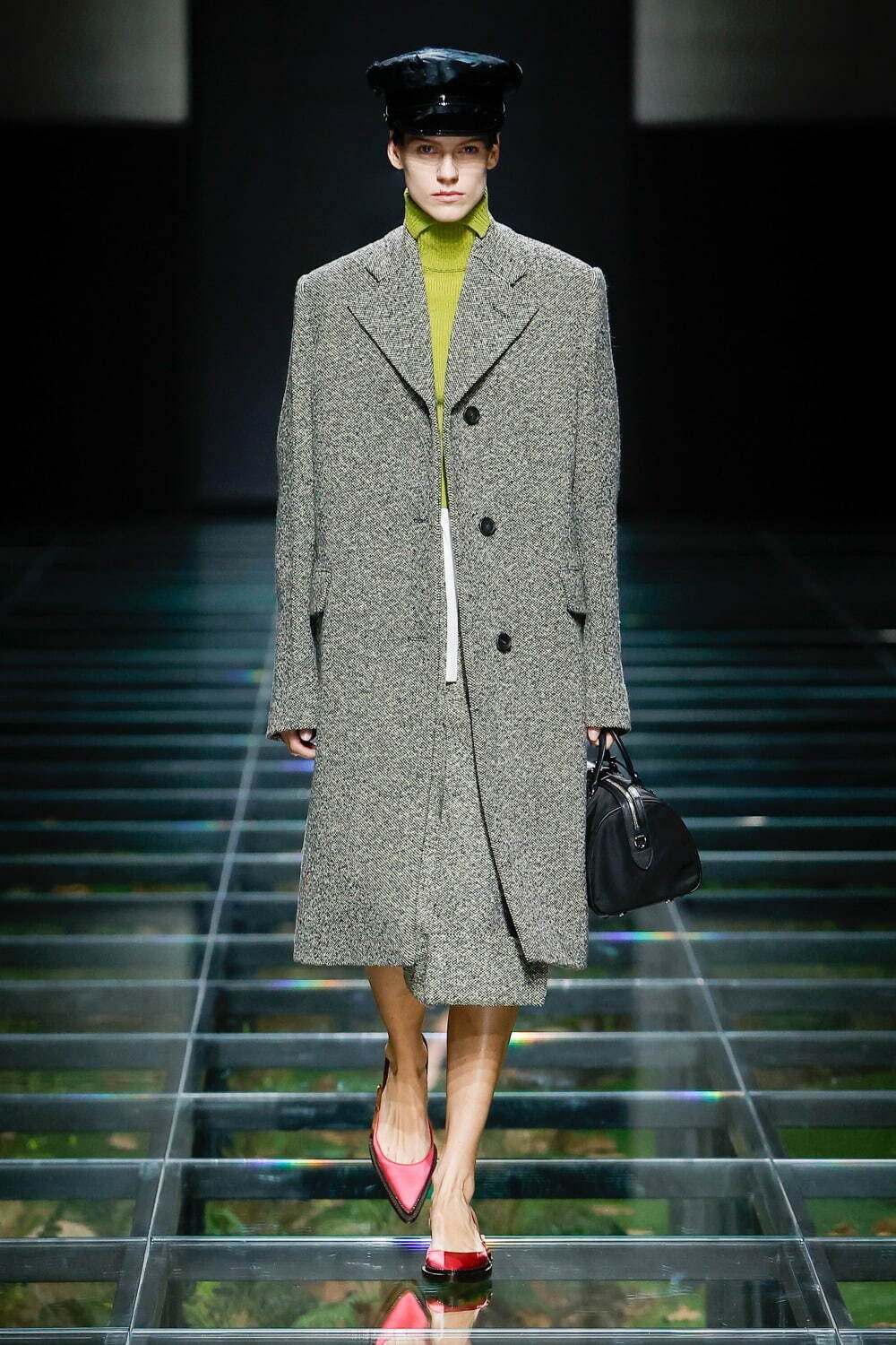 プラダ(PRADA) 2024-25年秋冬ウィメンズコレクション
