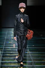 プラダ 2024年秋冬ウィメンズコレクション - 研ぎ澄ます歴史の諸断片｜写真47