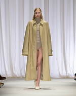 エムエム6 メゾン マルジェラ 2024年秋冬コレクション - 異化をもたらす抽象の試行｜写真12