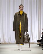 エムエム6 メゾン マルジェラ 2024年秋冬コレクション - 異化をもたらす抽象の試行｜写真17