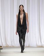 エムエム6 メゾン マルジェラ 2024年秋冬コレクション - 異化をもたらす抽象の試行｜写真26