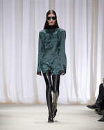 エムエム6 メゾン マルジェラ 2024年秋冬コレクション - 異化をもたらす抽象の試行｜写真41