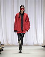 エムエム6 メゾン マルジェラ 2024年秋冬コレクション - 異化をもたらす抽象の試行｜写真42