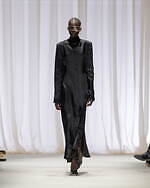 エムエム6 メゾン マルジェラ 2024年秋冬コレクション - 異化をもたらす抽象の試行｜写真46