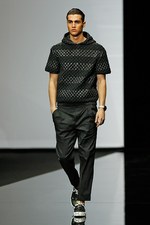 エンポリオ アルマーニ 2015年春夏コレクション - “ライン”を超えて混じり合う伝統と革新｜写真15