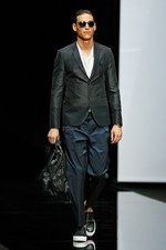 エンポリオ アルマーニ 2015年春夏コレクション - “ライン”を超えて混じり合う伝統と革新｜写真18