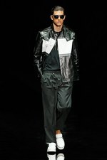 エンポリオ アルマーニ 2015年春夏コレクション - “ライン”を超えて混じり合う伝統と革新｜写真40