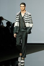 エンポリオ アルマーニ 2015年春夏コレクション - “ライン”を超えて混じり合う伝統と革新｜写真46