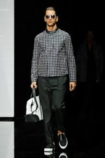 エンポリオ アルマーニ 2015年春夏コレクション - “ライン”を超えて混じり合う伝統と革新｜写真50