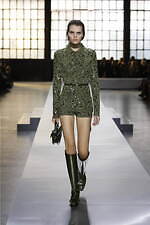 グッチ 2024年秋冬ウィメンズコレクション - 身体に立ち現れるエレガンス｜写真36