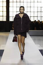 グッチ 2024年秋冬ウィメンズコレクション - 身体に立ち現れるエレガンス｜写真39