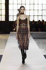 グッチ 2024年秋冬ウィメンズコレクション - 身体に立ち現れるエレガンス｜写真45