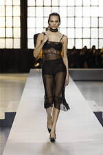 グッチ 2024年秋冬ウィメンズコレクション - 身体に立ち現れるエレガンス｜写真51