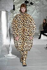 マルニ 2024年秋冬メンズ＆ウィメンズコレクション - 生々しい衝動を呼び起こして｜写真26