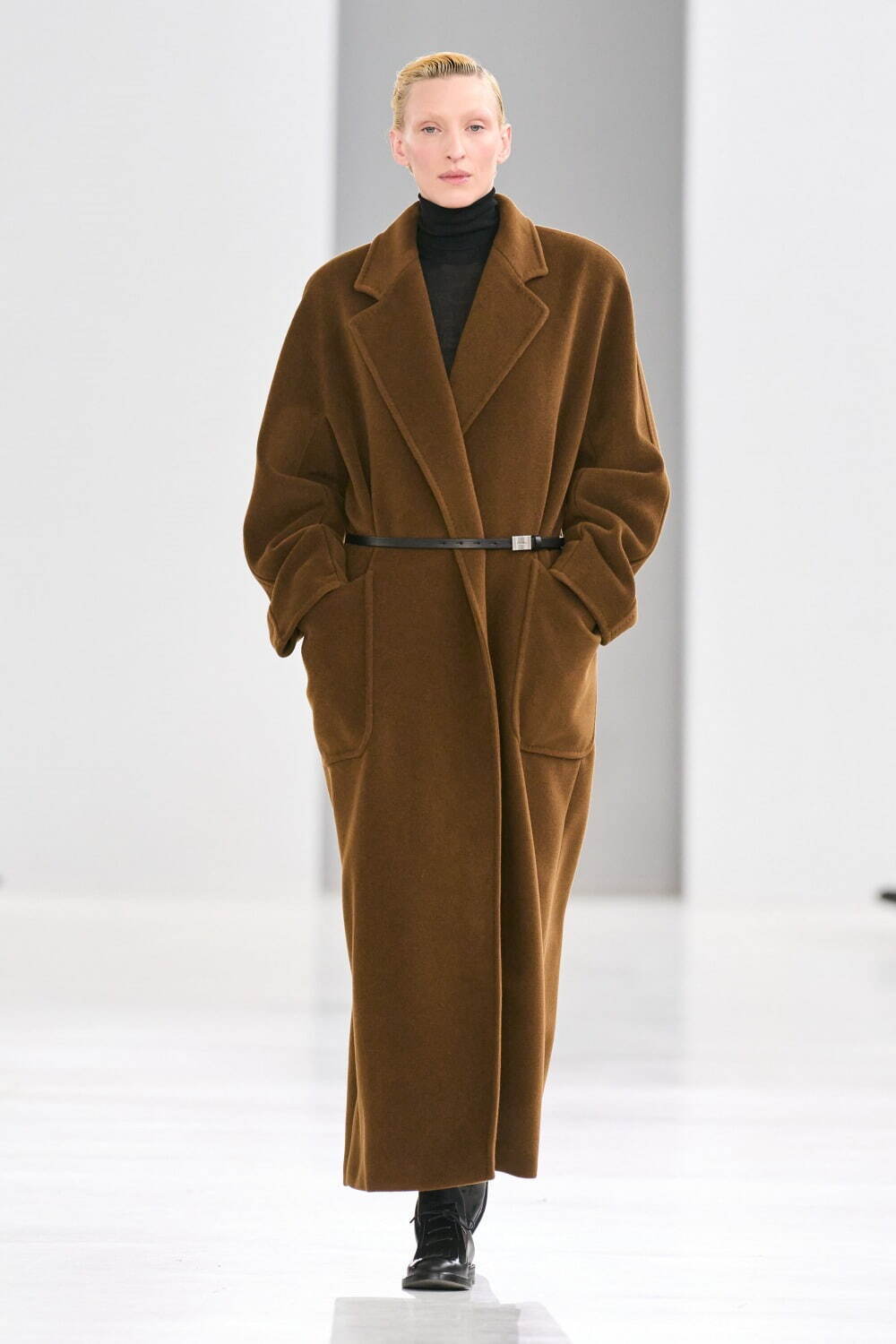 マックスマーラ(Max Mara) 2024-25年秋冬ウィメンズコレクション  - 写真37