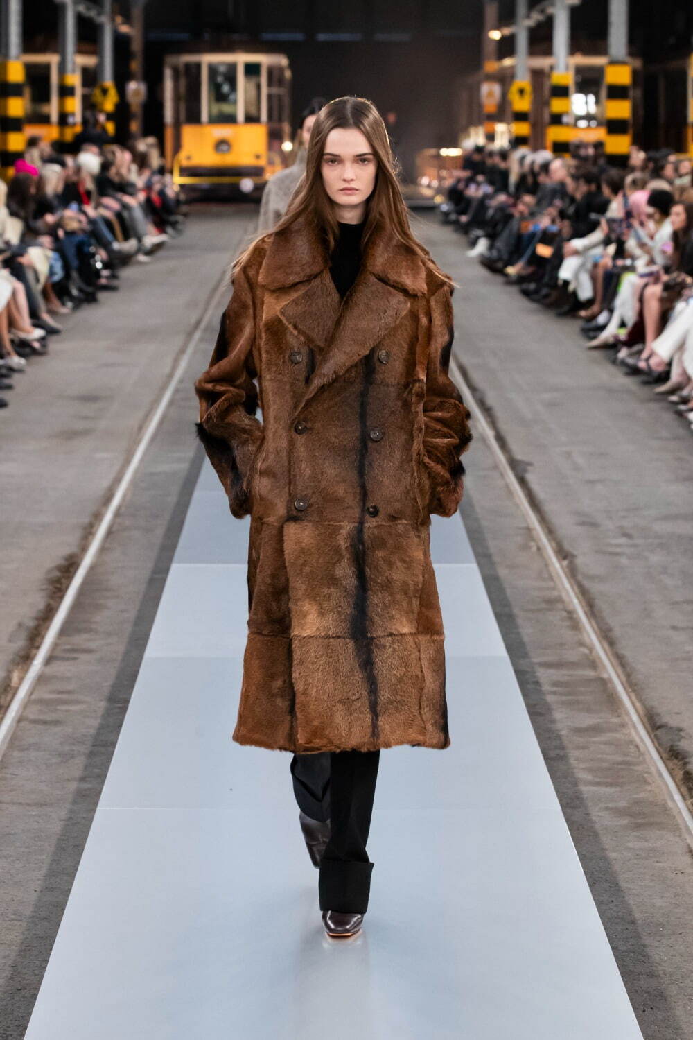 トッズ 2024-25年秋冬<span>コレクション</span> - 写真14