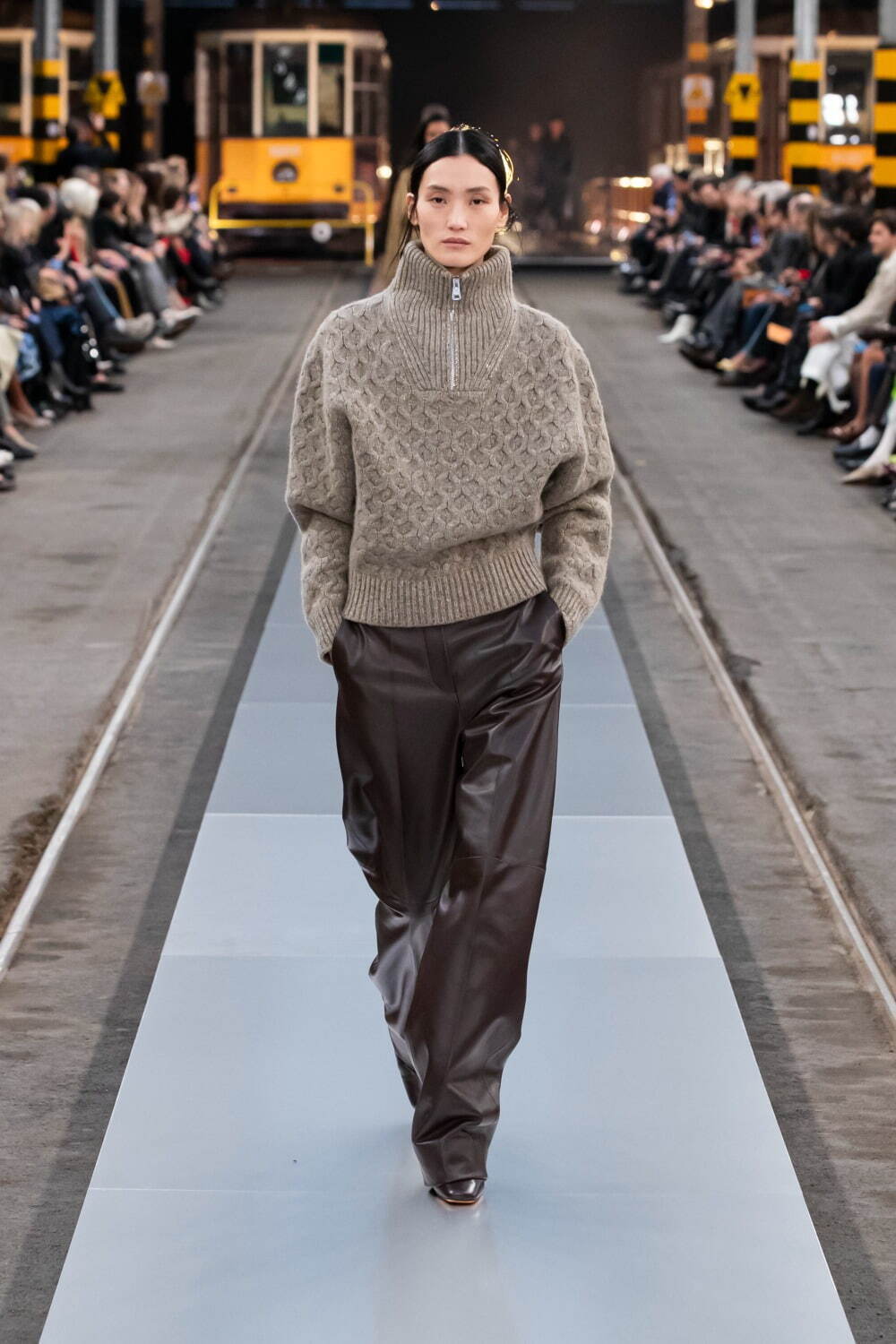 トッズ 2024-25年秋冬<span>コレクション</span> - 写真15