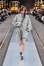 トッズ 2024-25年秋冬メンズ＆ウィメンズコレクション - マッテオ・タンブリーニによる初シーズン｜写真7